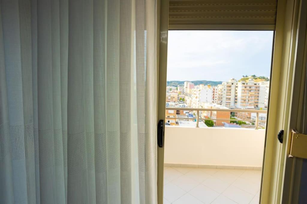 Apartament In Kejvi Wlora